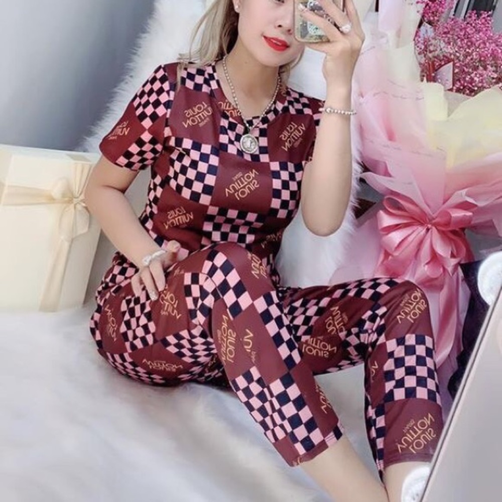 Sleep clothes